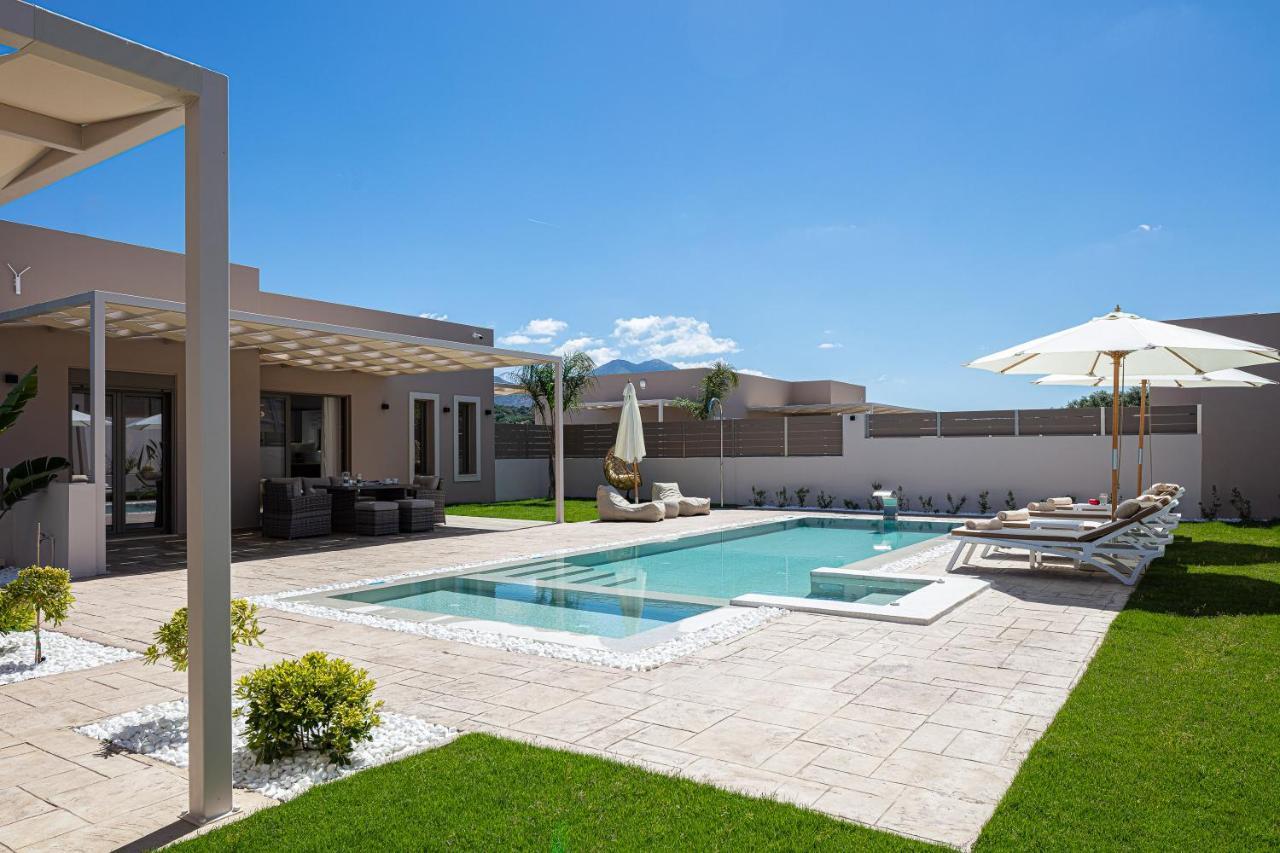 Koin Villa Sunset, With Heated Pool & Whirlpool, By Thinkvilla Perama  Luaran gambar