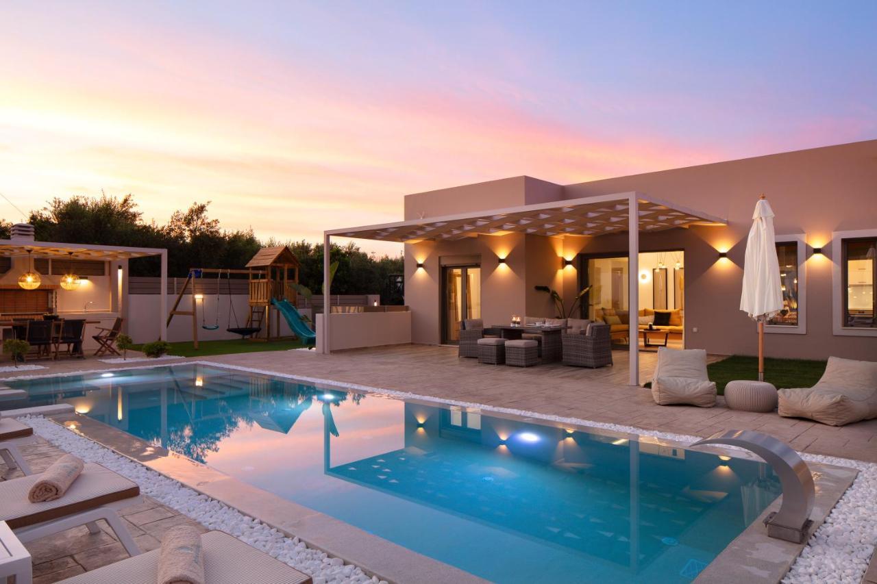 Koin Villa Sunset, With Heated Pool & Whirlpool, By Thinkvilla Perama  Luaran gambar