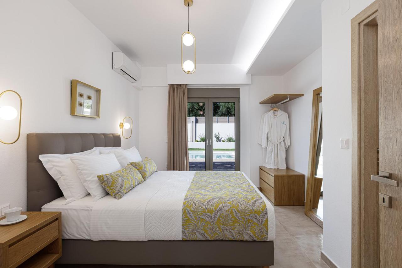 Koin Villa Sunset, With Heated Pool & Whirlpool, By Thinkvilla Perama  Luaran gambar